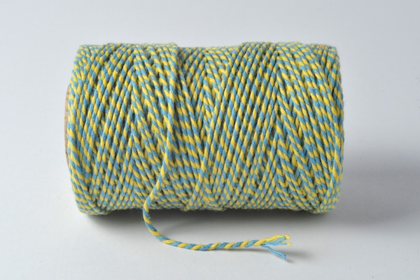 blue and yellow bakers twine